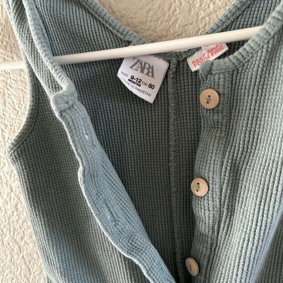 Boys Zara rompers - Picture 6 of 7